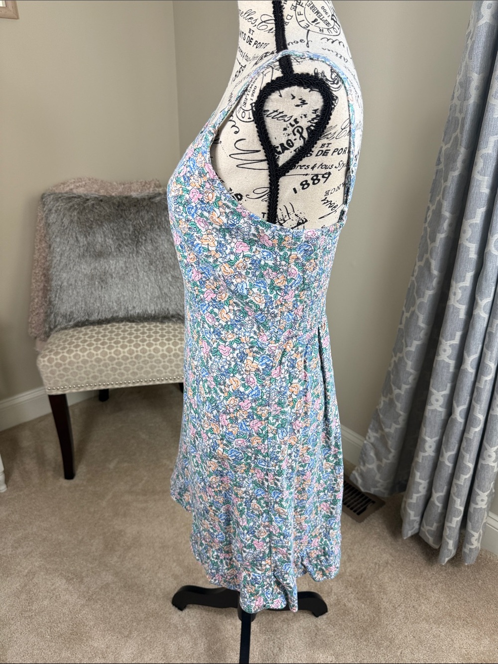 Old Navy Pastel Floral Slip Dress in Light Blue and Pink - Picture 4 of 6